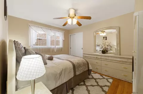 Bedroom - 5836 S Mayfield Ave, Chicago, IL 60638 photo 5 of 9