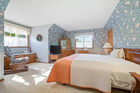 Bedroom - 2 Breckenridge Dr, Bloomington, IL 61701 photo 1 of 2