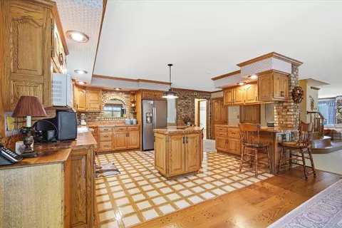 Kitchen - 2 Breckenridge Dr, Bloomington, IL 61701 photo 1 of 5