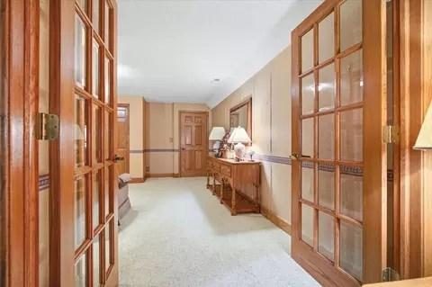 Entry Way - 2 Breckenridge Dr, Bloomington, IL 61701 photo 11 of 15