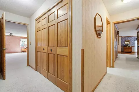 Entry Way - 2 Breckenridge Dr, Bloomington, IL 61701 photo 7 of 15