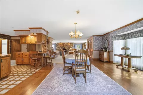 Dining - 2 Breckenridge Dr, Bloomington, IL 61701 photo 3 of 3