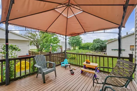 Exterior - 412 E Pine St, Paxton, IL 60957 photo 4 of 4