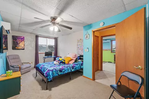 Bedroom - 412 E Pine St, Paxton, IL 60957 photo 6 of 7