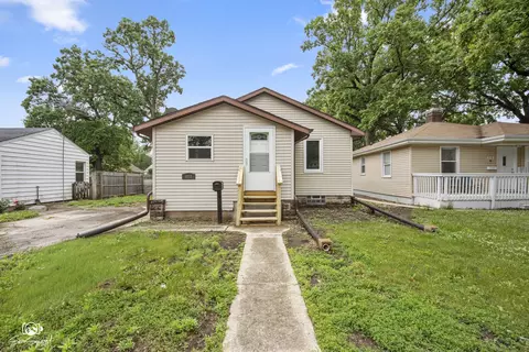 413 S May St, Joliet, IL 60436