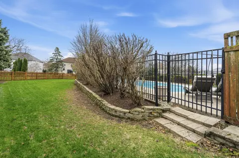 Exterior - 5104 Prestwick Cir, Plainfield, IL 60586 photo 14 of 25