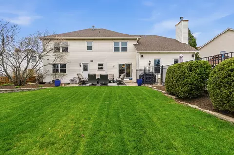 Exterior - 5104 Prestwick Cir, Plainfield, IL 60586 photo 22 of 25