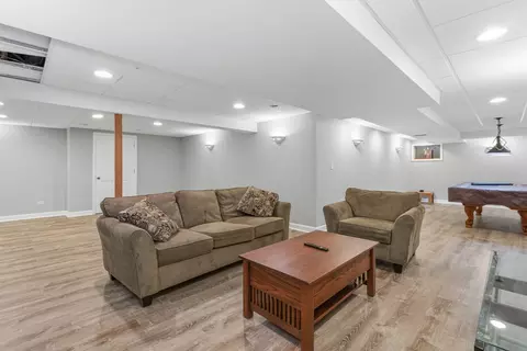 Living - 5104 Prestwick Cir, Plainfield, IL 60586 photo 5 of 5