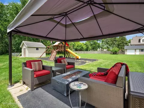 1906 Stoddard Ave, Wheaton, IL 60187 photo 37