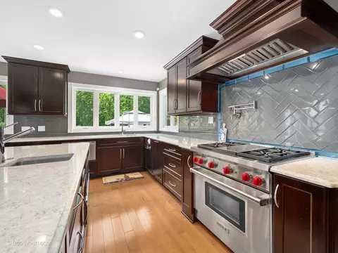 1906 Stoddard Ave, Wheaton, IL 60187 photo 16