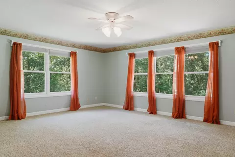 Bedroom - 15207 Henry Rd, Morrison, IL 61270 photo 2 of 4