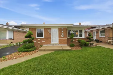 8638 S Keeler Ave, Chicago, IL 60652