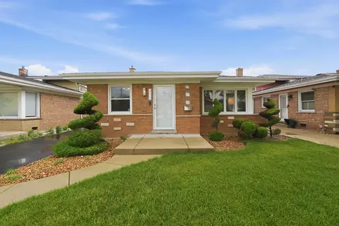 8638 S Keeler Ave, Chicago, IL 60652