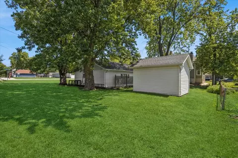 Exterior - 26010 S Linden Ave, Monee, IL 60449 photo 5 of 7