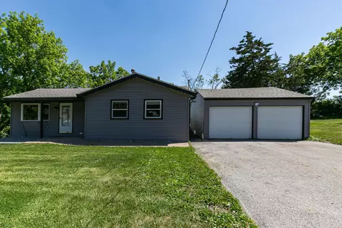221 W Meuse St, Blue Grass, IA 52726