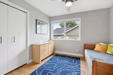 Bedroom - 687 S Spring Rd, Elmhurst, IL 60126 photo 3 of 5