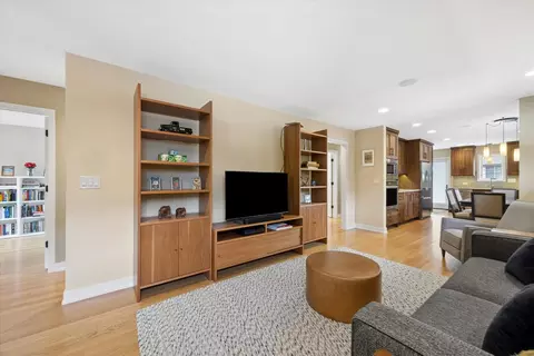 Living - 687 S Spring Rd, Elmhurst, IL 60126 photo 3 of 3