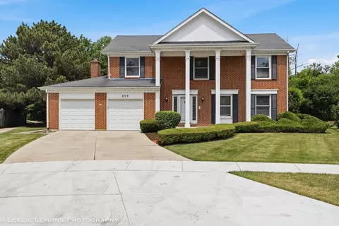 859 Evergreen Ave, Glen Ellyn, IL 60137