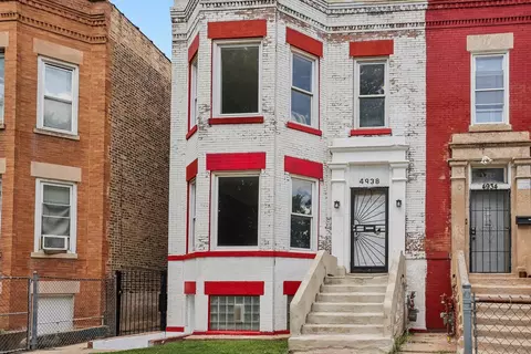 4938 W Fulton St, Chicago, IL 60644