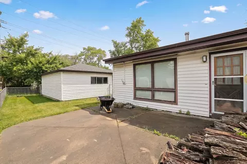 Exterior - 4103 Wren Ln, Rolling Meadows, IL 60008 photo 5 of 10