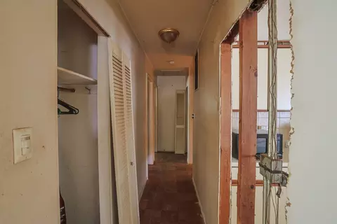 Entry Way - 4103 Wren Ln, Rolling Meadows, IL 60008 photo 1 of 1
