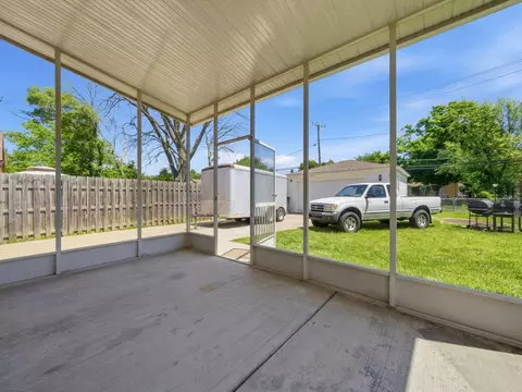 Exterior - 2541 S 14th Ave, Broadview, IL 60155 photo 3 of 5
