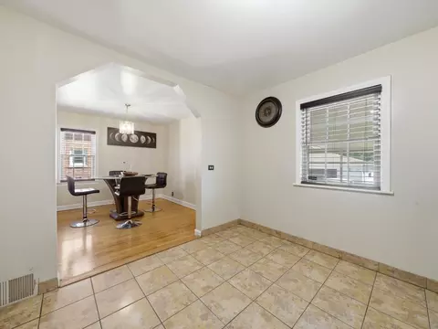 Dining - 2541 S 14th Ave, Broadview, IL 60155 photo 3 of 5