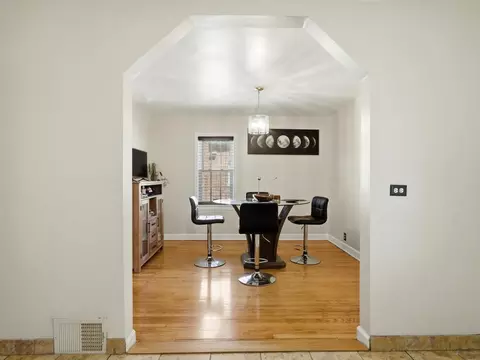 Dining - 2541 S 14th Ave, Broadview, IL 60155 photo 4 of 5