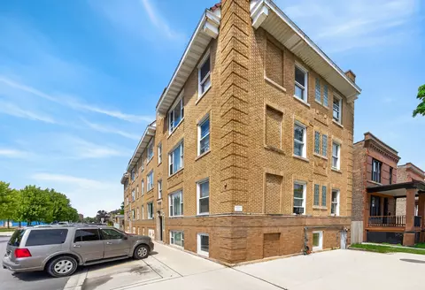 2247 S 49th Ave #7, Cicero, IL 60804