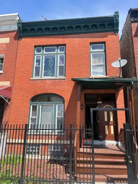 2724 W Jackson Blvd, Chicago, IL 60612