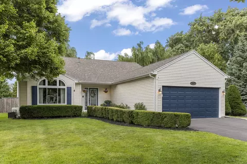 Exterior - 2317 Gray Hawk Dr, Plainfield, IL 60586 photo 2 of 7