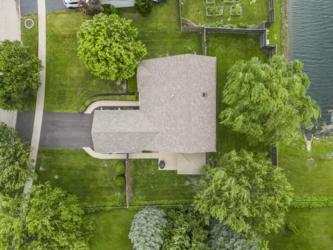 View/Area - 2317 Gray Hawk Dr, Plainfield, IL 60586 photo 1 of 5