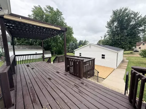 Exterior - 217 W Chestnut St, Compton, IL 61318 photo 5 of 9