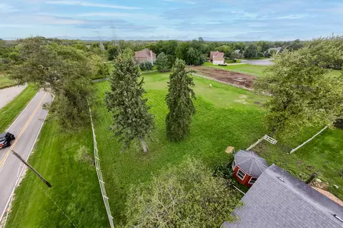 View/Area - 30 W722 Smith Rd, Wayne, IL 60184 photo 7 of 7