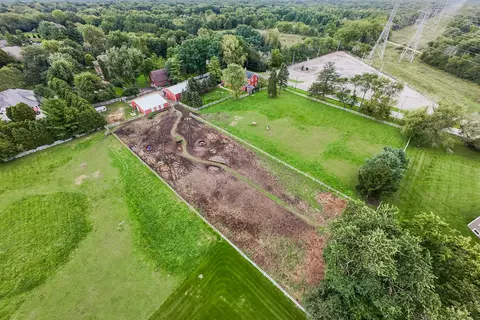 View/Area - 30 W722 Smith Rd, Wayne, IL 60184 photo 5 of 7