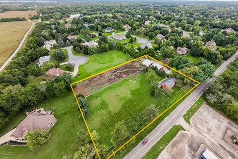 View/Area - 30 W722 Smith Rd, Wayne, IL 60184 photo 1 of 7