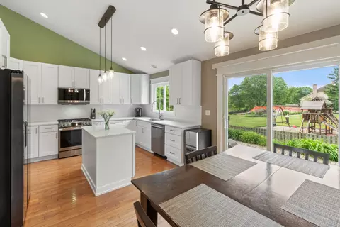 Kitchen - 1985 Rochelle Ct, Wheeling, IL 60090 photo 1 of 3