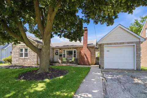 1522 N Hillside Ave, Berkeley, IL 60163