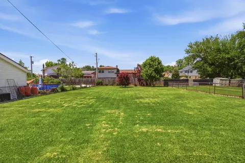 Exterior - 1522 N Hillside Ave, Berkeley, IL 60163 photo 6 of 6