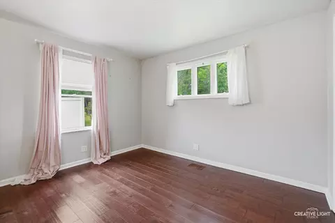 Bedroom - 221 Elm St, Wheaton, IL 60189 photo 3 of 3