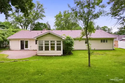 Exterior - 221 Elm St, Wheaton, IL 60189 photo 4 of 4