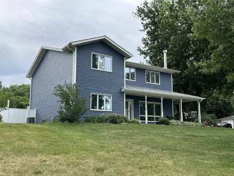 1847 Lakewood Dr, Wilmington, IL 60481