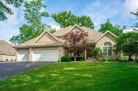 3347 Valley Woods Dr, Cherry Valley, IL 61016