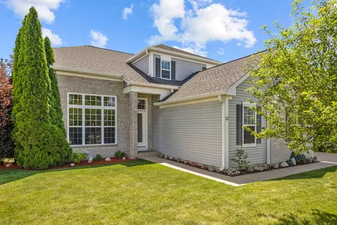 1208 Water Stone Cir, Wauconda, IL 60084