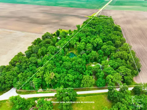 View/Area - 2701 E County Township Road 121, Sheldon, IL 60966 photo 1 of 3