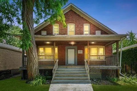 8239 S Colfax Ave, Chicago, IL 60617