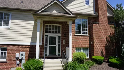 10705 Gigi Dr, Orland Park, IL 60462