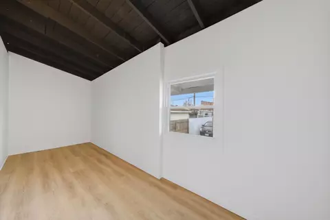 Bedroom - 6029 S Artesian Ave, Chicago, IL 60629 photo 6 of 6