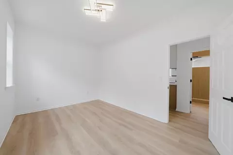 Bedroom - 6029 S Artesian Ave, Chicago, IL 60629 photo 1 of 6
