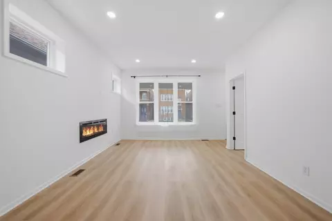 Living - 6029 S Artesian Ave, Chicago, IL 60629 photo 3 of 6